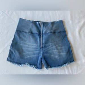 Freddy Zipper Shorts Size 8/Large